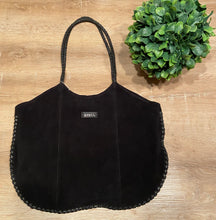 Anne Suede Tote Black